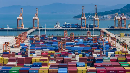 温州港状元岙港区新增两大泊位正式投运，，，年吞吐能力提升超百万标箱